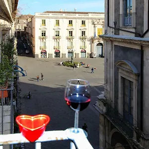 Sicily Wonderful Piazza Universita’ Catania