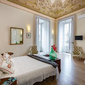 Acanthus Couette-café